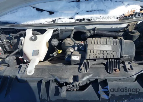 2016 Chevrolet Express 2500 Work Van z USA, uszkodzony, nr VIN 1GCWGAFF5G1331734